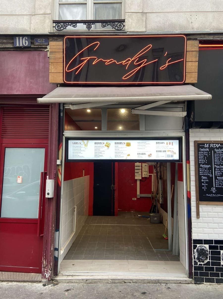 pose enseigne lumineuse magasin facade commerciale installation professionnelle boutique store led neon paris meilleur 61